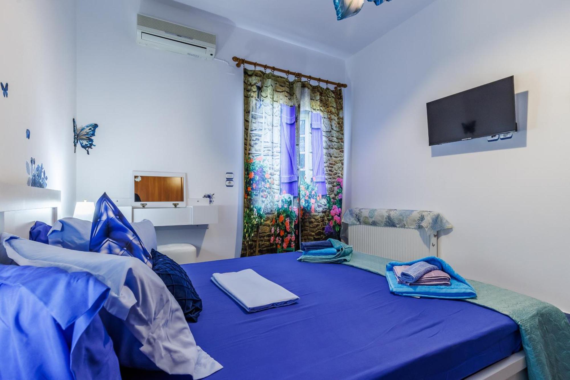 Blue Butterfly Apartment Skopelos Town Exterior photo